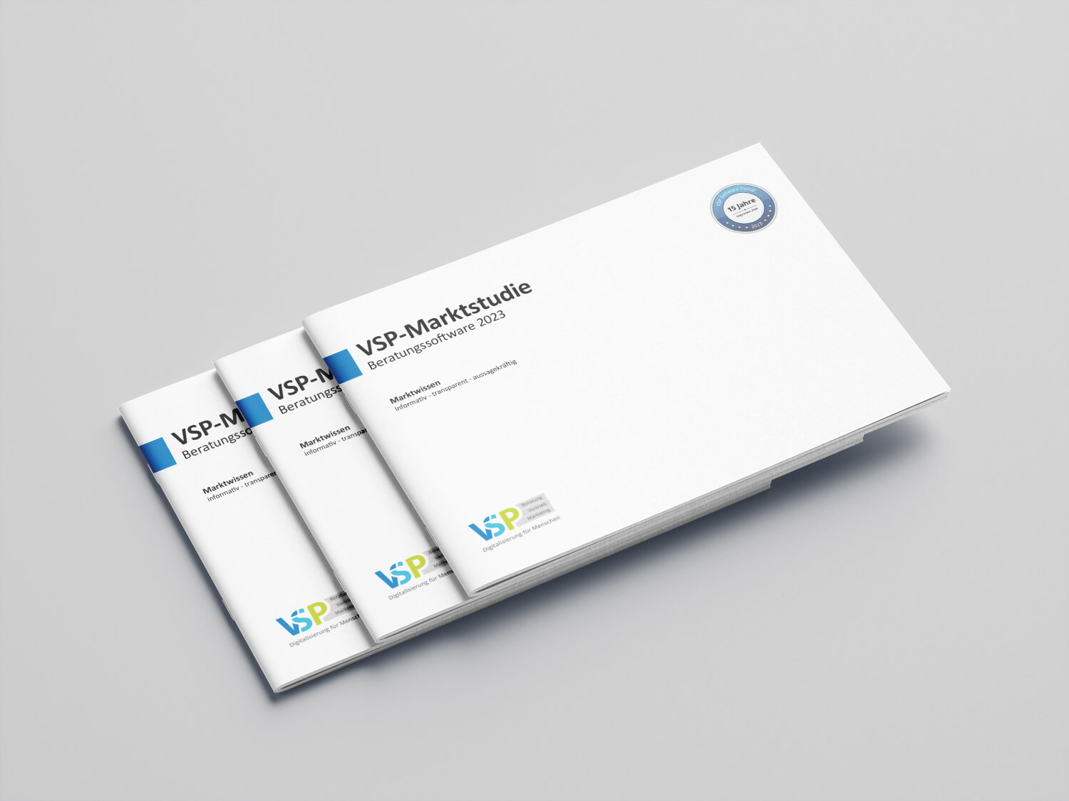 Torte mit Bergen und einem Fahrrad